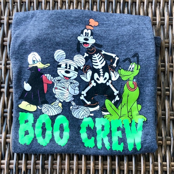 Disney Boo Crew Halloween children’s t shirt. Size 8/10.